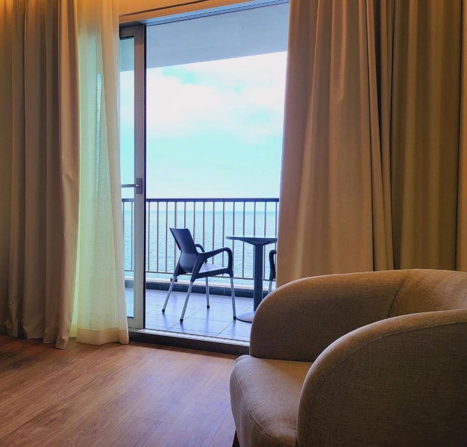 Hotel Royal Orchid Канісу Екстер'єр фото