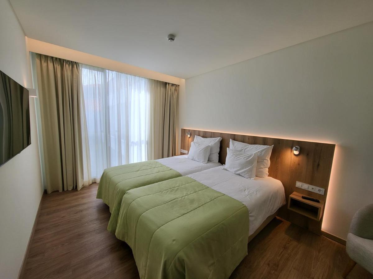Hotel Royal Orchid Канісу Екстер'єр фото