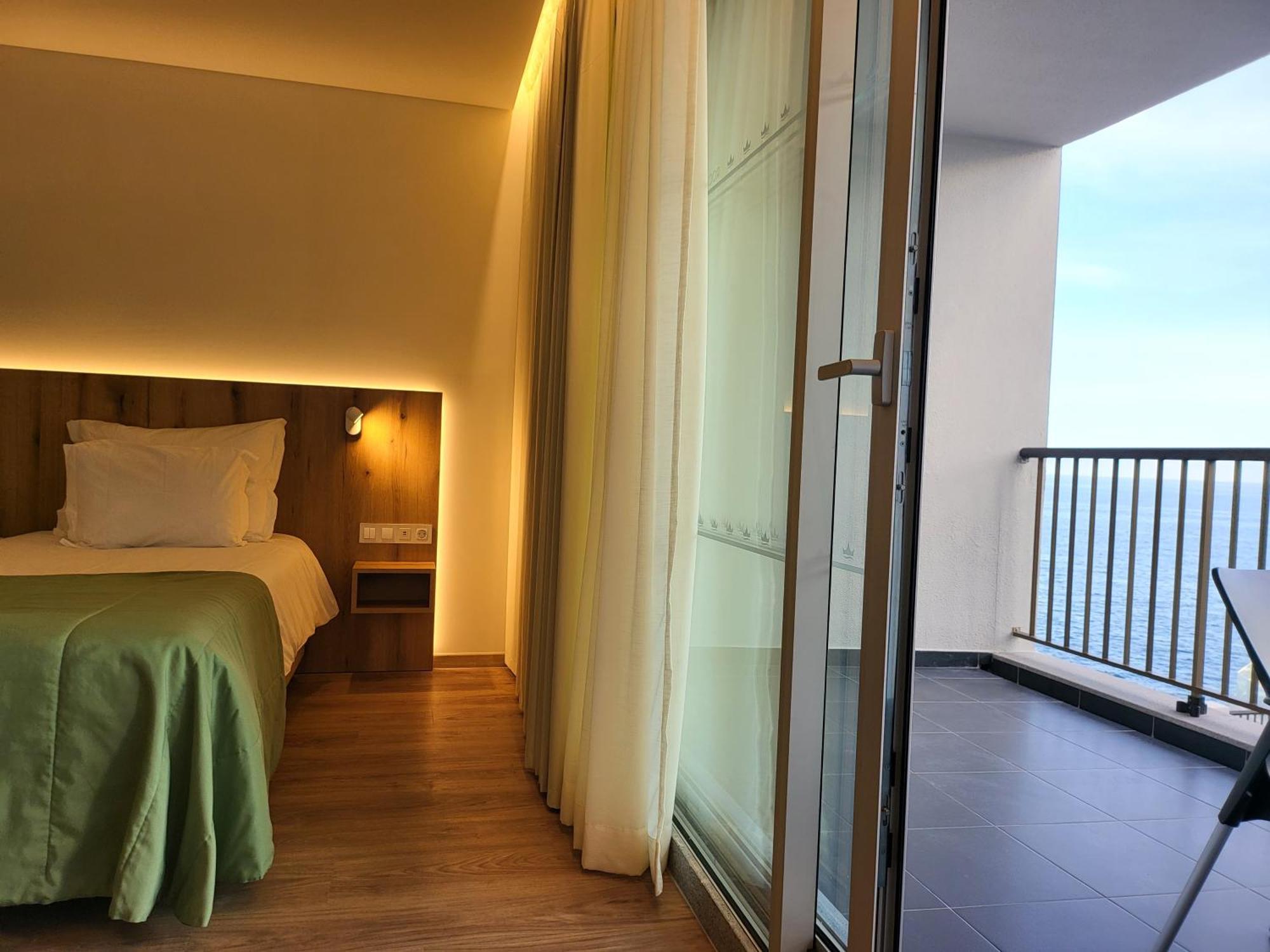 Hotel Royal Orchid Канісу Екстер'єр фото